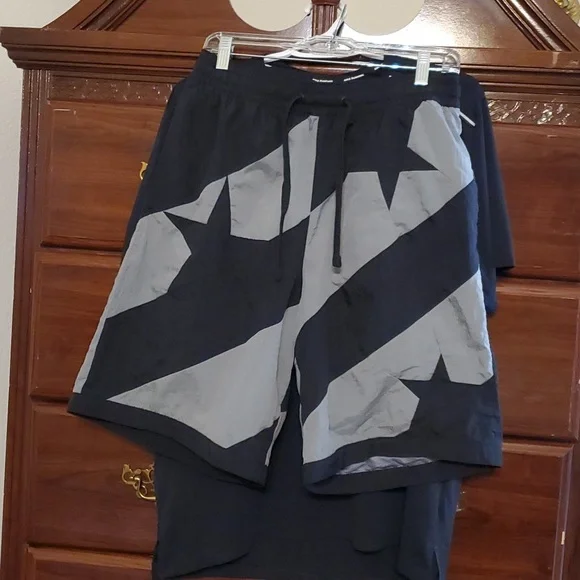 GUC Nike Trunks/shorts and Tshirt - Picture 1 of 4